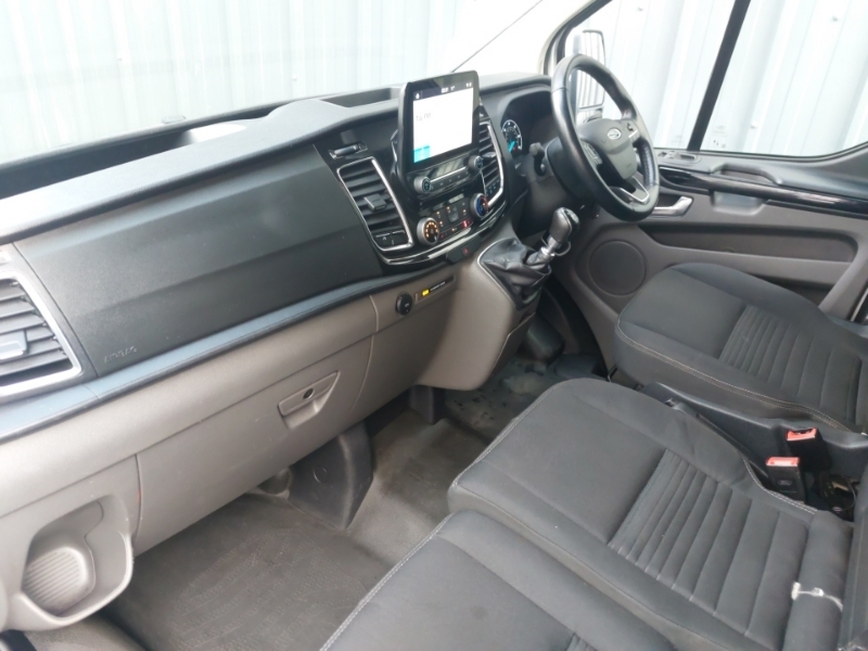 Ford Transit Custom 2.0 Ecoblue 130Ps Low Roof Limited Van HV22SGO White #5