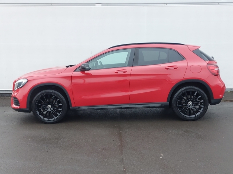 Mercedes-Benz GLA Class Gla 200 Amg Line Premium PN68EYA Red #4