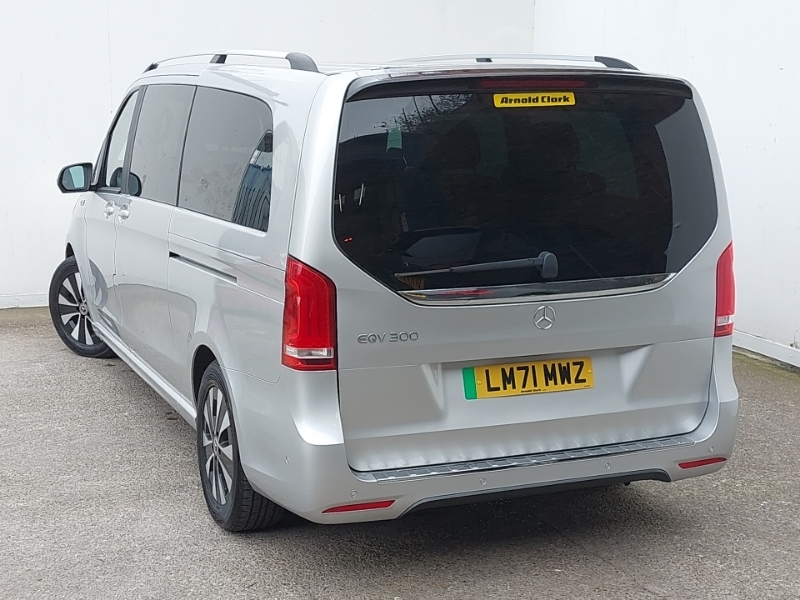 Mercedes-Benz EQV Eqv 300 150 Kw Sport Premium 90 Kwh Silver #2