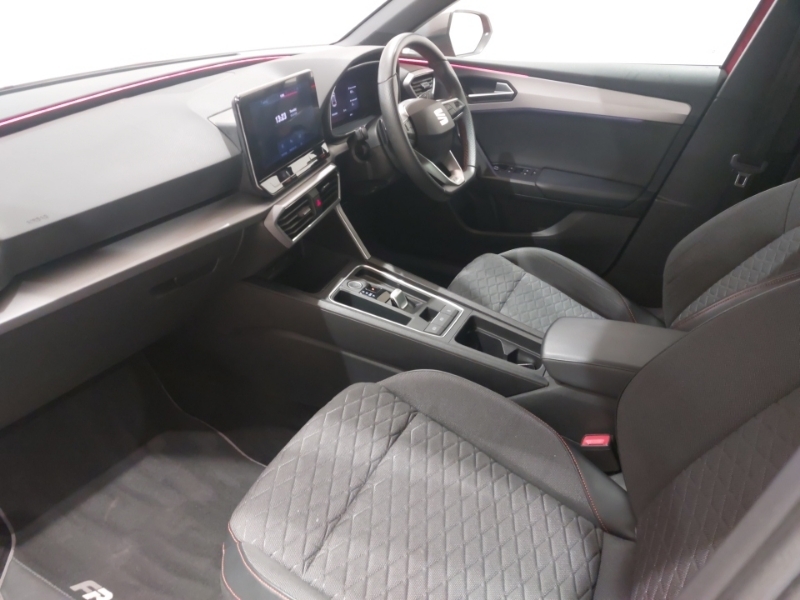 Seat Leon 1.5 Etsi 150 Fr First Edition Dsg Red #5