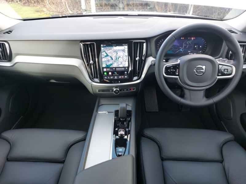Volvo V60 2.0 B4p Plus Dark 7 Speed SM75VGY Blue #2