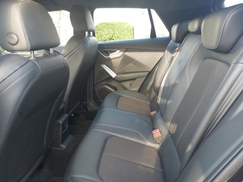 Audi Q2 30 Tfsi S Line Cs WR71UBO Black #6