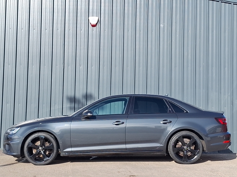 Audi A4 35 Tfsi Black Edition Grey #4