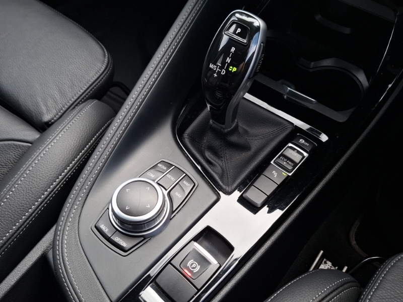 BMW iX2 Bmw Ix2 Hatchback Sdrive Black #14