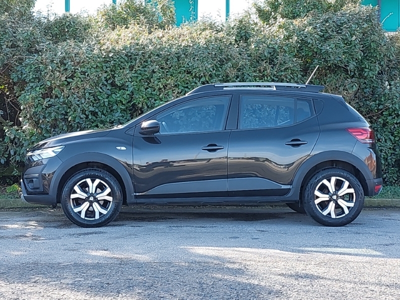 Dacia Sandero Stepway 1.0 Tce Prestige SO22AYT Black #4