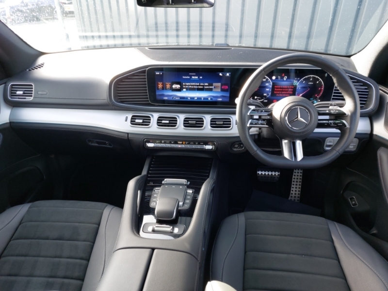 Mercedes-Benz GLE Class Gle 450D 4Matic Urban Edition 9G-tronic SP25LWV Black #3