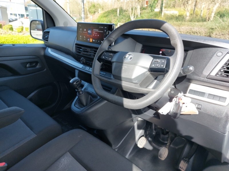Vauxhall Vivaro 2.0 Turbo D 145 Prime H1 Van DS24TOA White #3