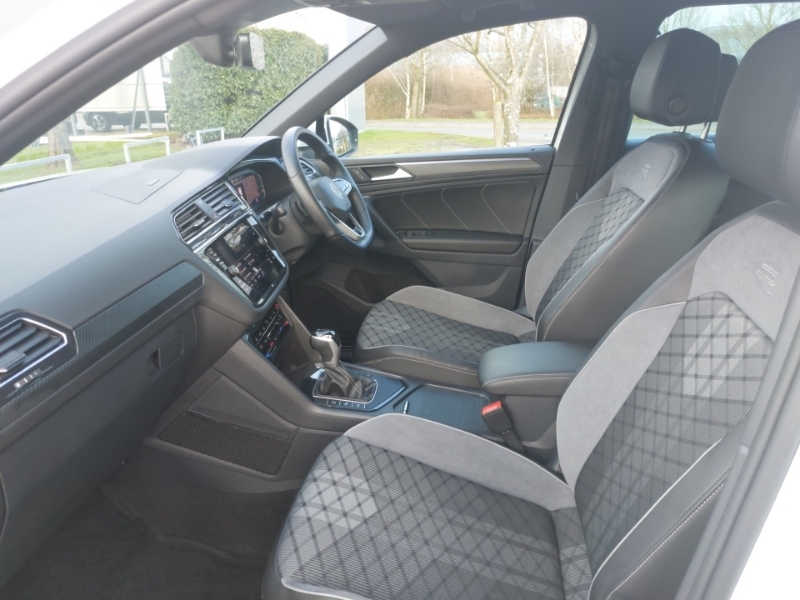 Volkswagen Tiguan 2.0 Tdi R-line Dsg NL72XGN White #5