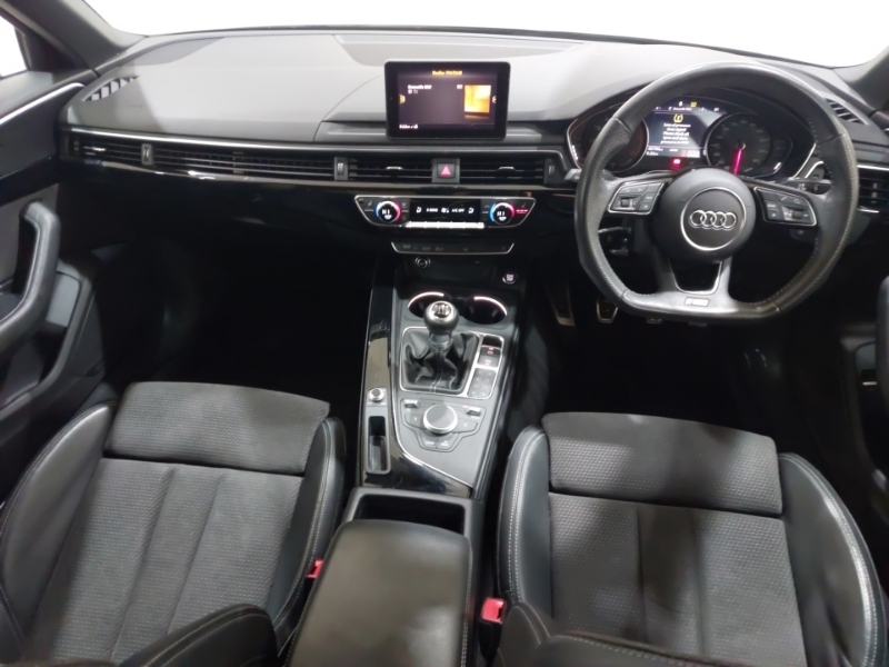 Audi A4 35 Tfsi Black Edition S6GXJ Black #3