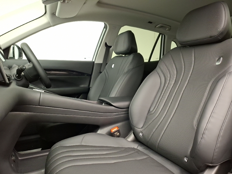 Geely Starray 1.5 Em-i Ultra NE26258 White #5