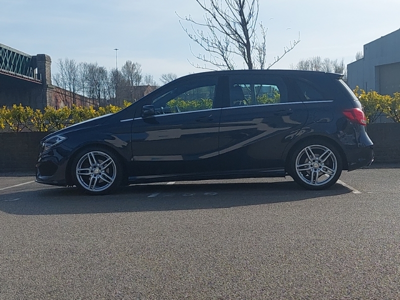 Mercedes-Benz B Class B180d Amg Line Executive Blue #4