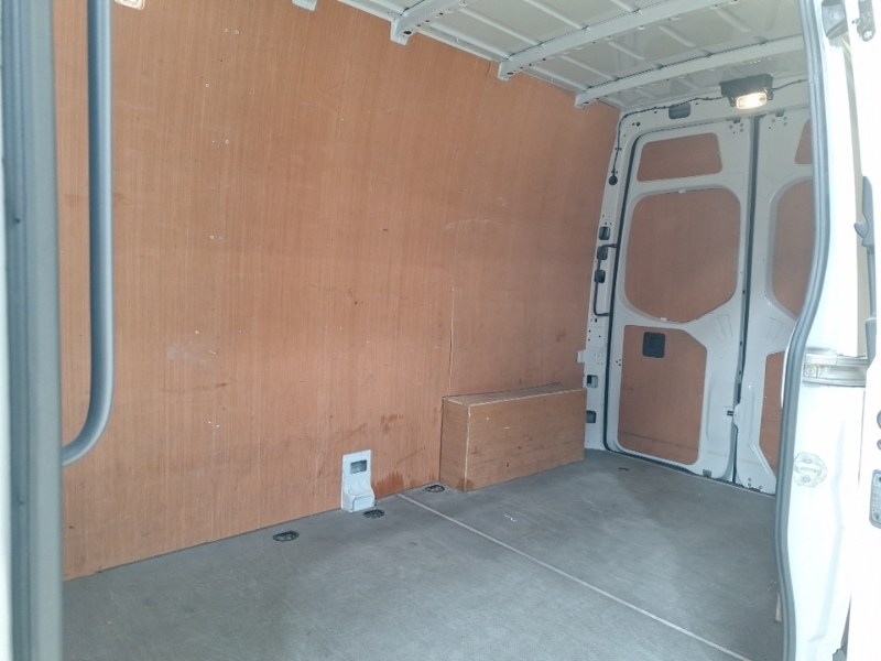 Mercedes-Benz Sprinter 3.5T H1 Premium Van KM24NWF White #6