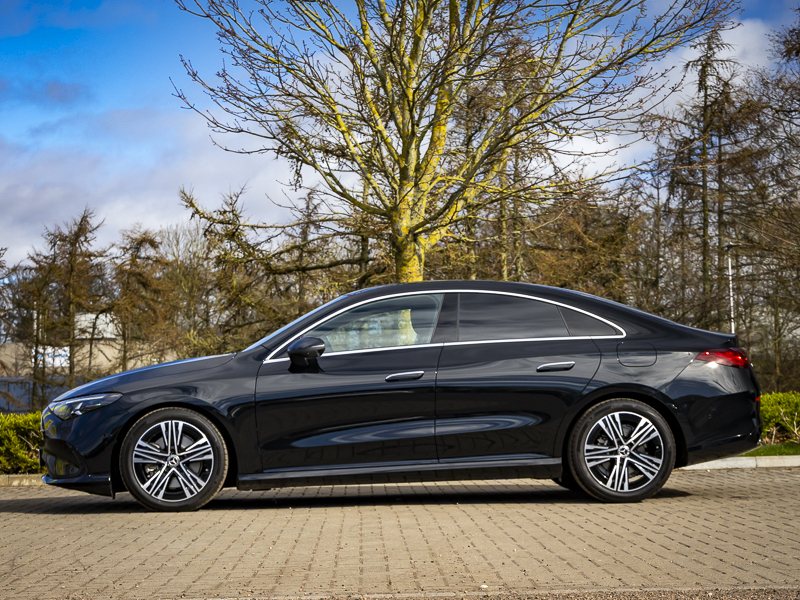 Mercedes-Benz CLA Class Cla 220 4Matic Sport Executive Black #4