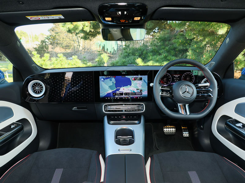 Mercedes-Benz CLA Class Cla 250 200Kw Eq Tech Amg Line Ed 85Kwh Blue #3
