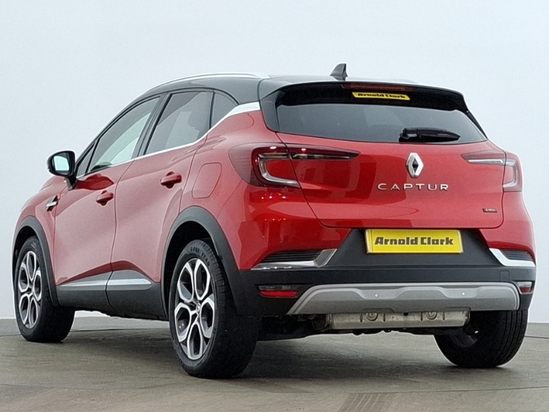 Renault Captur 1.6 E-tech Plug-in Hybrid 160 Techno YT73HRC Red #2