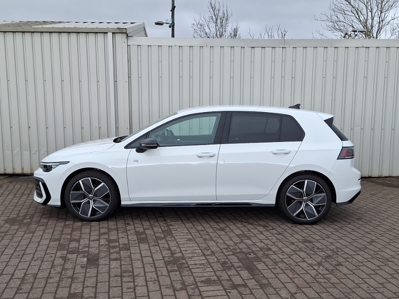 Volkswagen Golf 1.5 Tsi 150 Black Edition SB75RMX White #4