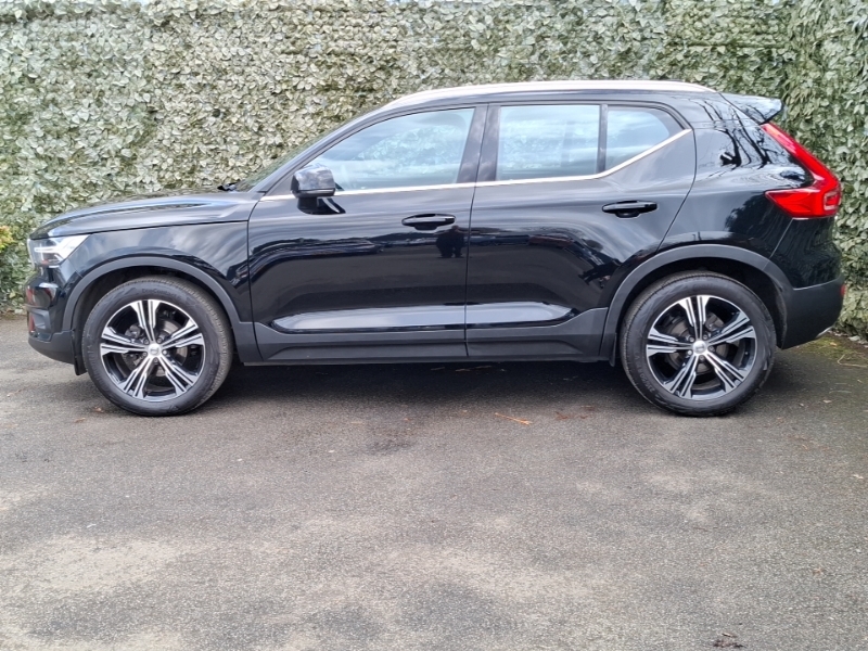 Volvo XC40 1.5 T3 163 Inscription Pro Black #4