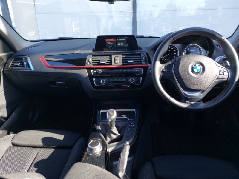 BMW 1 Series 120I 2.0 Sport Nav Blue #3