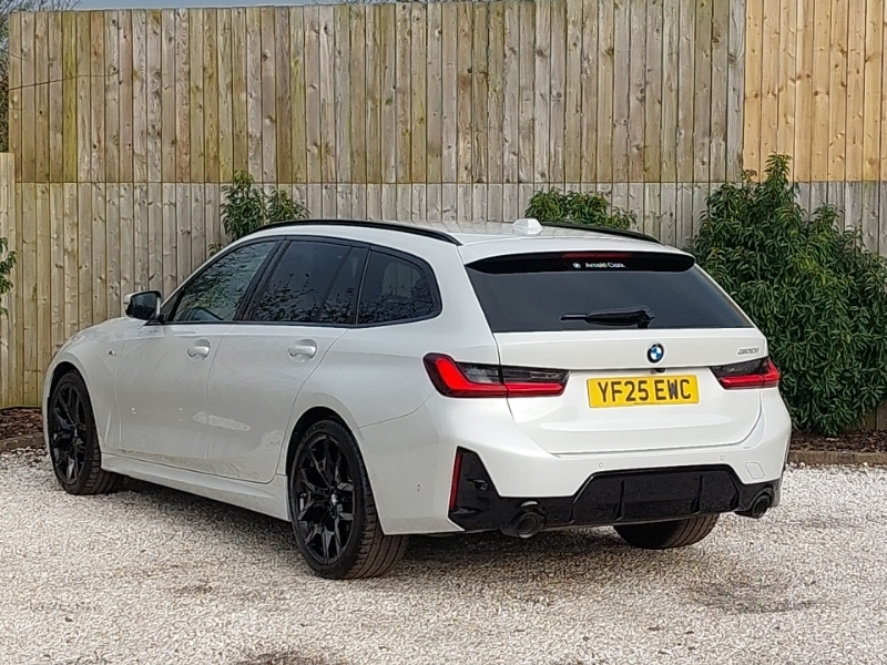 BMW 3 Series 320I M Sport Step YF25EWC White #2