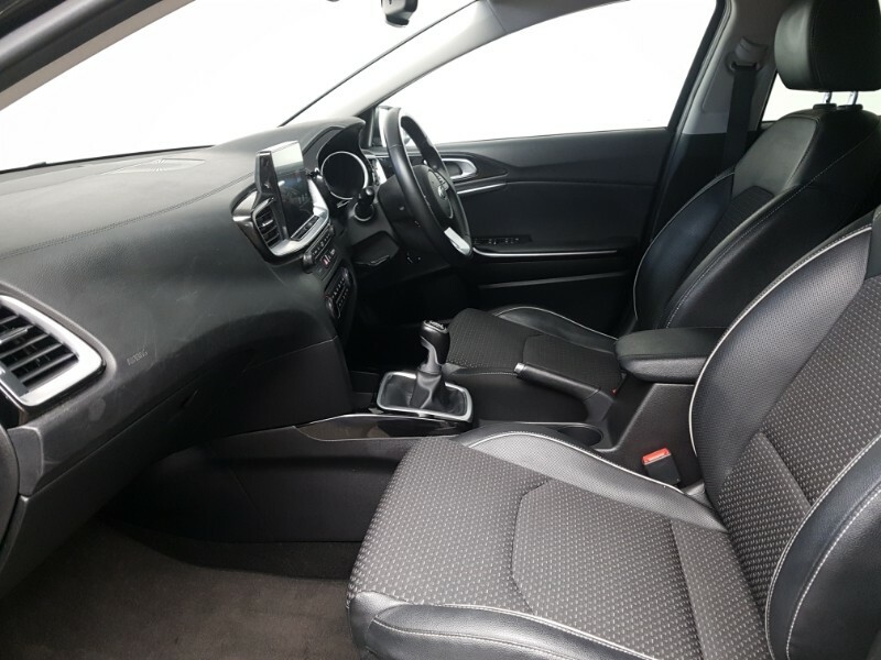 Kia Ceed 1.0T Gdi Isg 3 YK68PME Black #5