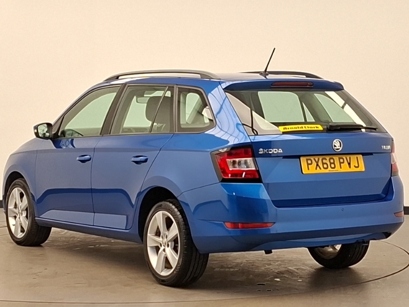 Skoda Fabia 1.0 Tsi 110 Se L Dsg PX68PVJ Blue #2