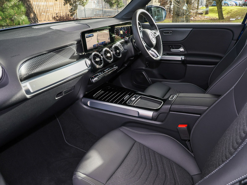 Mercedes-Benz GLB Class Glb 200 Sport Executive 7G-tronic Blue #5
