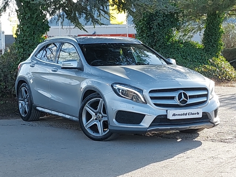 Mercedes-Benz GLA Class Gla 220 Cdi 4Matic Amg Line Premium Silver