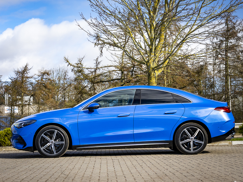 Mercedes-Benz CLA Class Cla 250 200Kw Eq Tech Amg Line Ed 85Kwh Blue #4