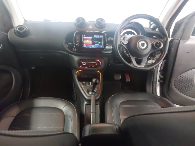 Smart Fortwo Coupe 60Kw Eq Prime Exclusive 17Kwh 22Kwch White #3