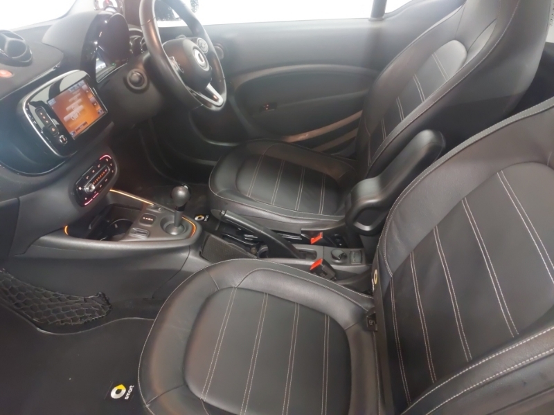 Smart Fortwo Coupe 60Kw Eq Prime Exclusive 17Kwh 22Kwch White #6