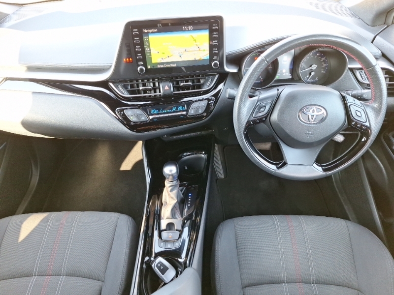 Toyota C-Hr 1.8 Hybrid Gr Sport Cvt LA21CLU Red #3
