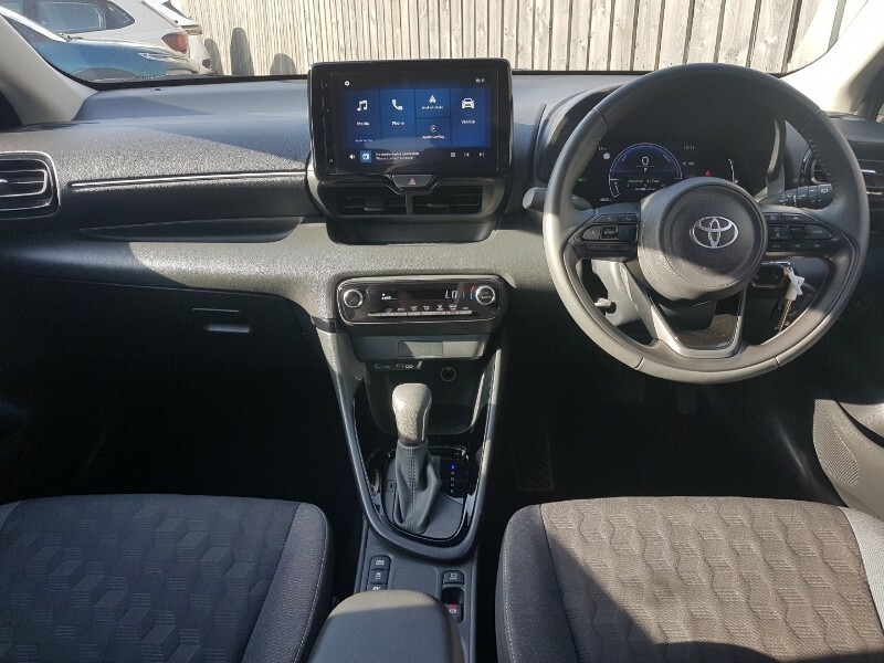 Toyota Yaris 1.5 Hybrid Design Cvt SJ74LFM Grey #3