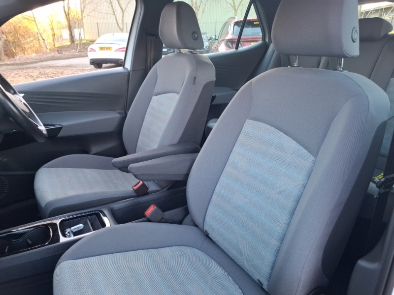 Volkswagen ID.3 150Kw Life Pro Performance 58Kwh White #6
