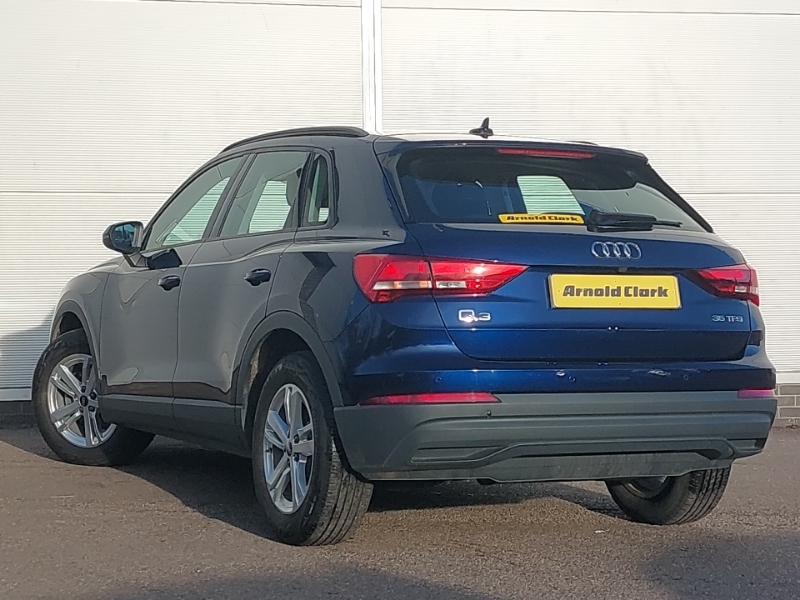 Audi Q3 35 Tfsi Technik S Tronic SW72CNA Blue #2