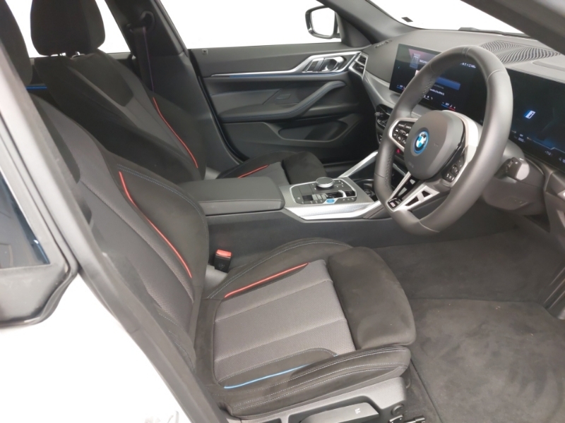 BMW i4 250Kw Edrive40 M Sport 83.9Kwh YJ75OWO White #6