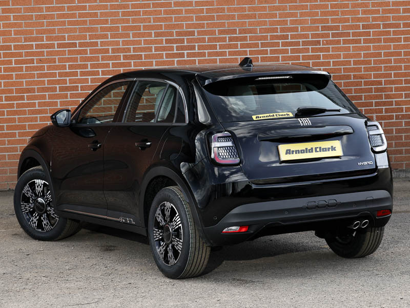 Fiat 600 1.2 Hybrid 48V 136 Edct-6 ST26CUA Black #2