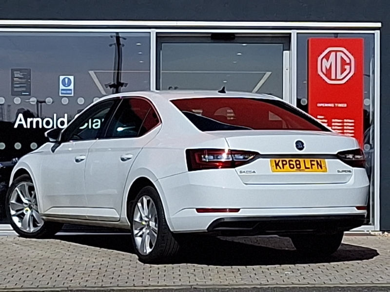 Skoda Superb 2.0 Tdi Cr Se L Executive Dsg 7 Speed KP68LFN White #2