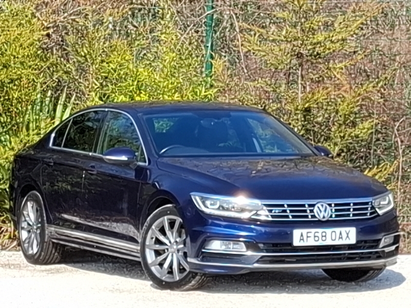 Volkswagen Passat 2.0 Tdi Scr 190 R-line Dsg Panoramic Roof Blue