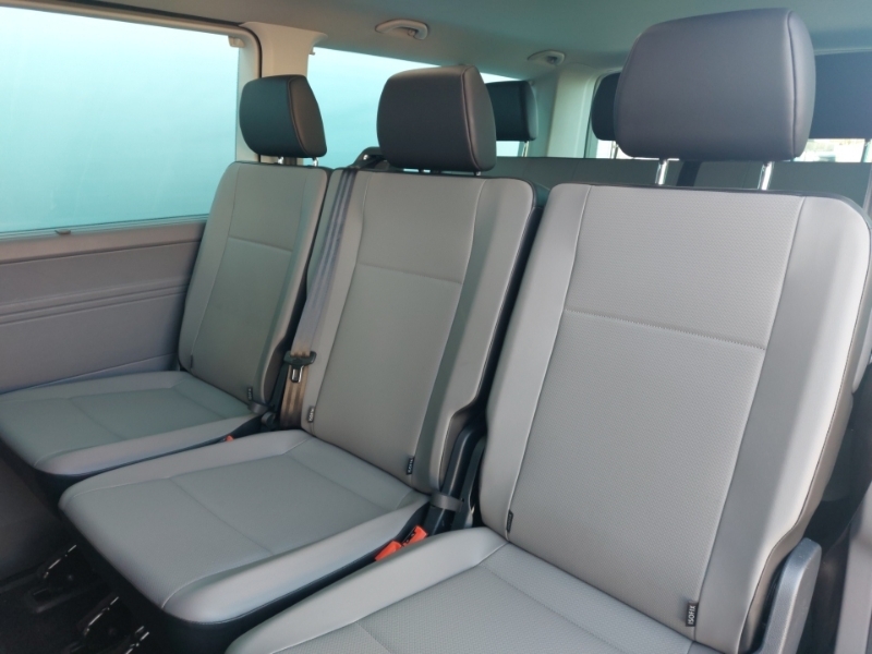 Volkswagen Transporter Shuttle 2.0 Tdi 150Ps Se Minibus Grey #6