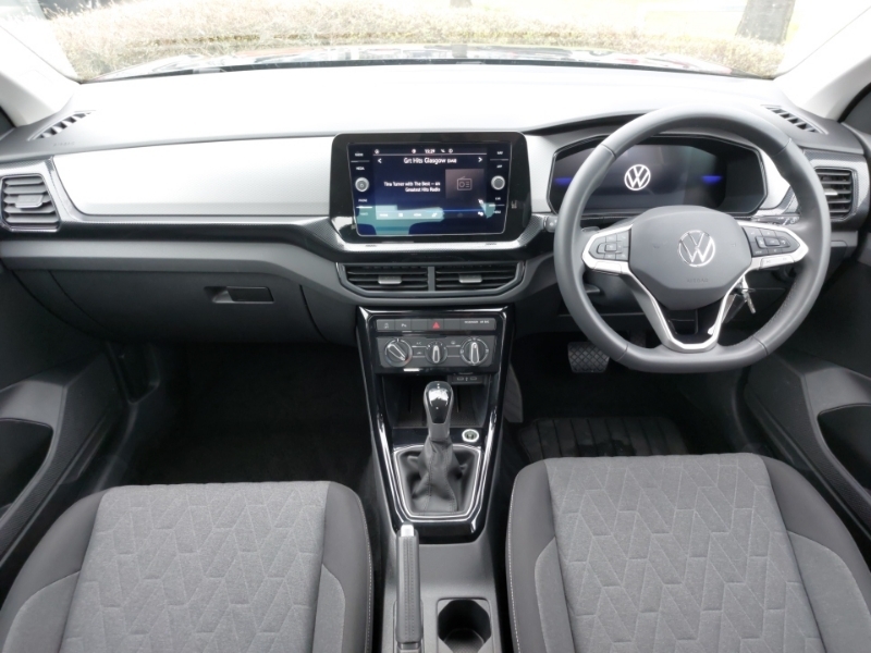 Volkswagen T-Cross 1.0 Tsi 115 Life Dsg SY25JWO Black #3