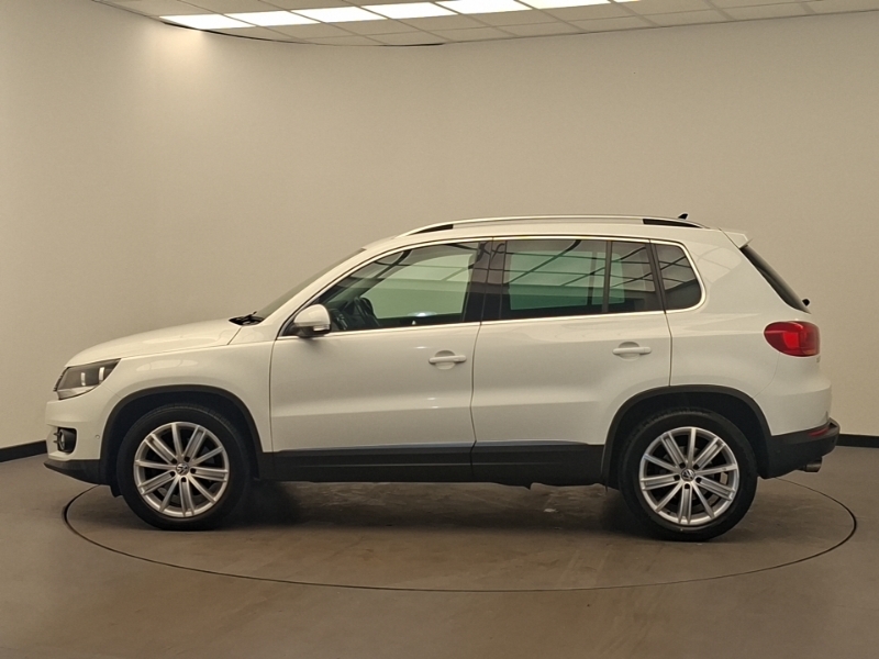 Volkswagen Tiguan 2.0 Tdi Bluemotion Tech Match Edition 150 2Wd HF16OFS White #4