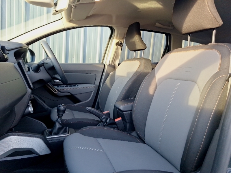 Dacia Duster 1.0 Tce 100 Bi-fuel Extreme Green #5