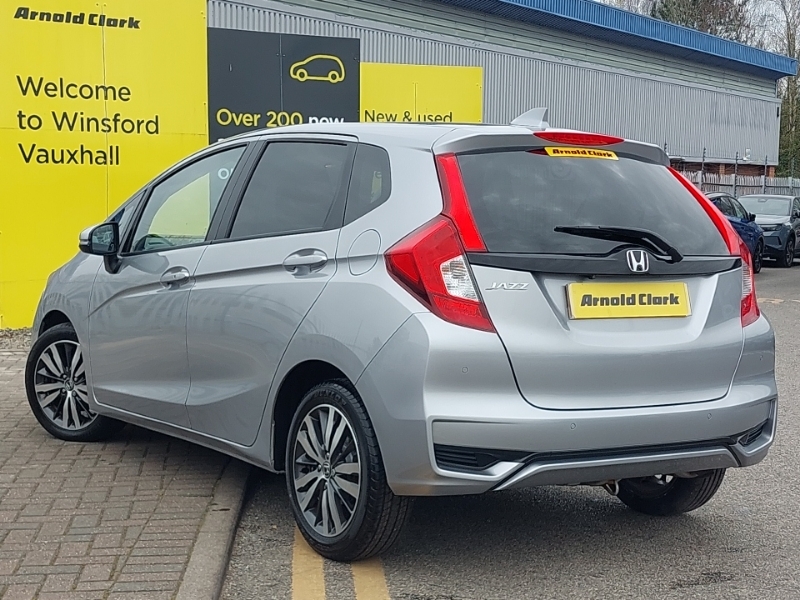 Honda Jazz 1.3 I-vtec Ex Navi Cvt LL19WFJ Silver #2