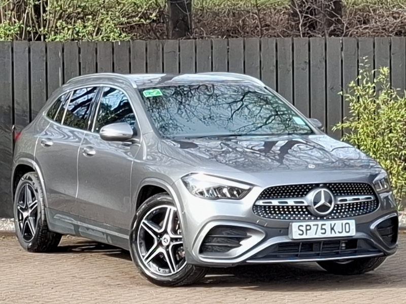 Mercedes-Benz GLA Class Gla 200D Amg Line Executive Grey