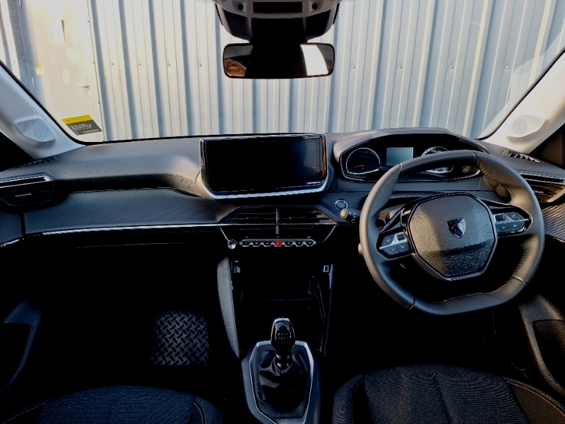 Peugeot 208 1.2 Puretech 100 Style SB25VSZ Black #3