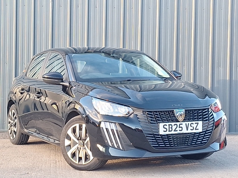 Peugeot 208 1.2 Puretech 100 Style Black