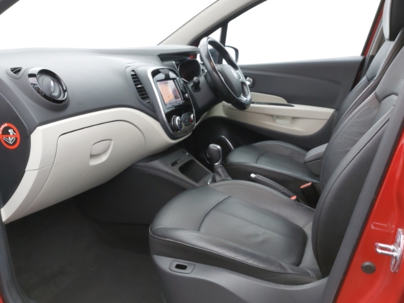 Renault Captur 1.3 Tce 150 Gt Line Edc WA20WJE Red #5