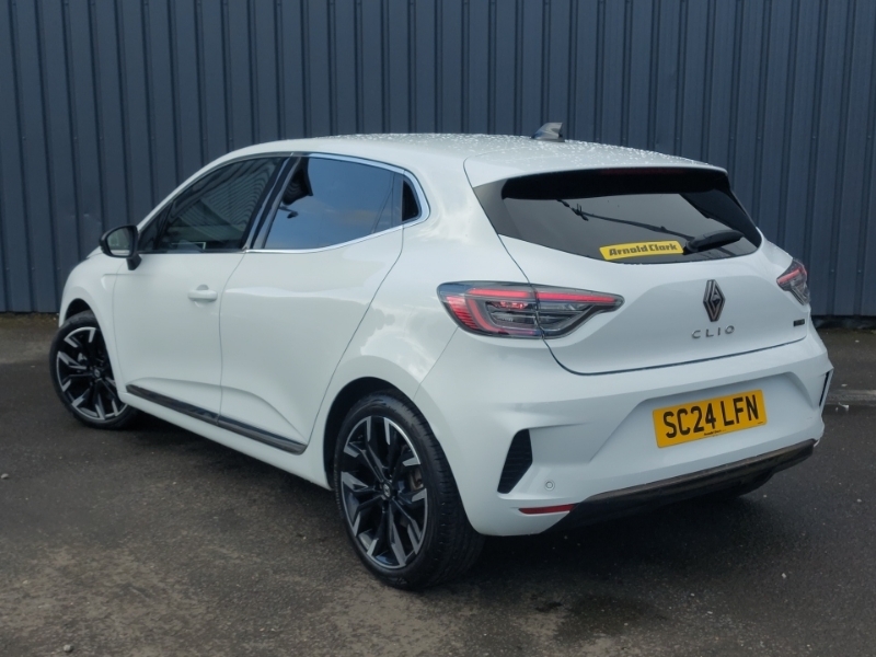 Renault Clio 1.6 E-tech Full Hybrid 145 Techno SC24LFN White #2