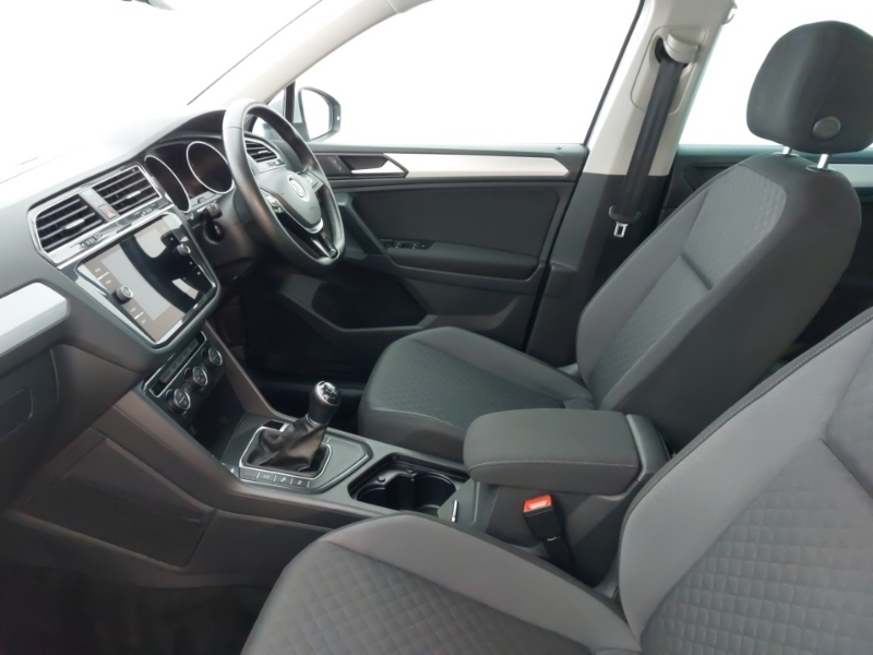 Volkswagen Tiguan 1.5 Tsi Evo 150 Match SD69TYY Silver #5