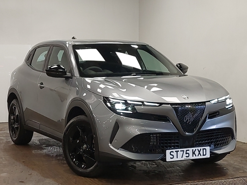 Alfa Romeo Junior 1.2 Turbo Ibrida Grey